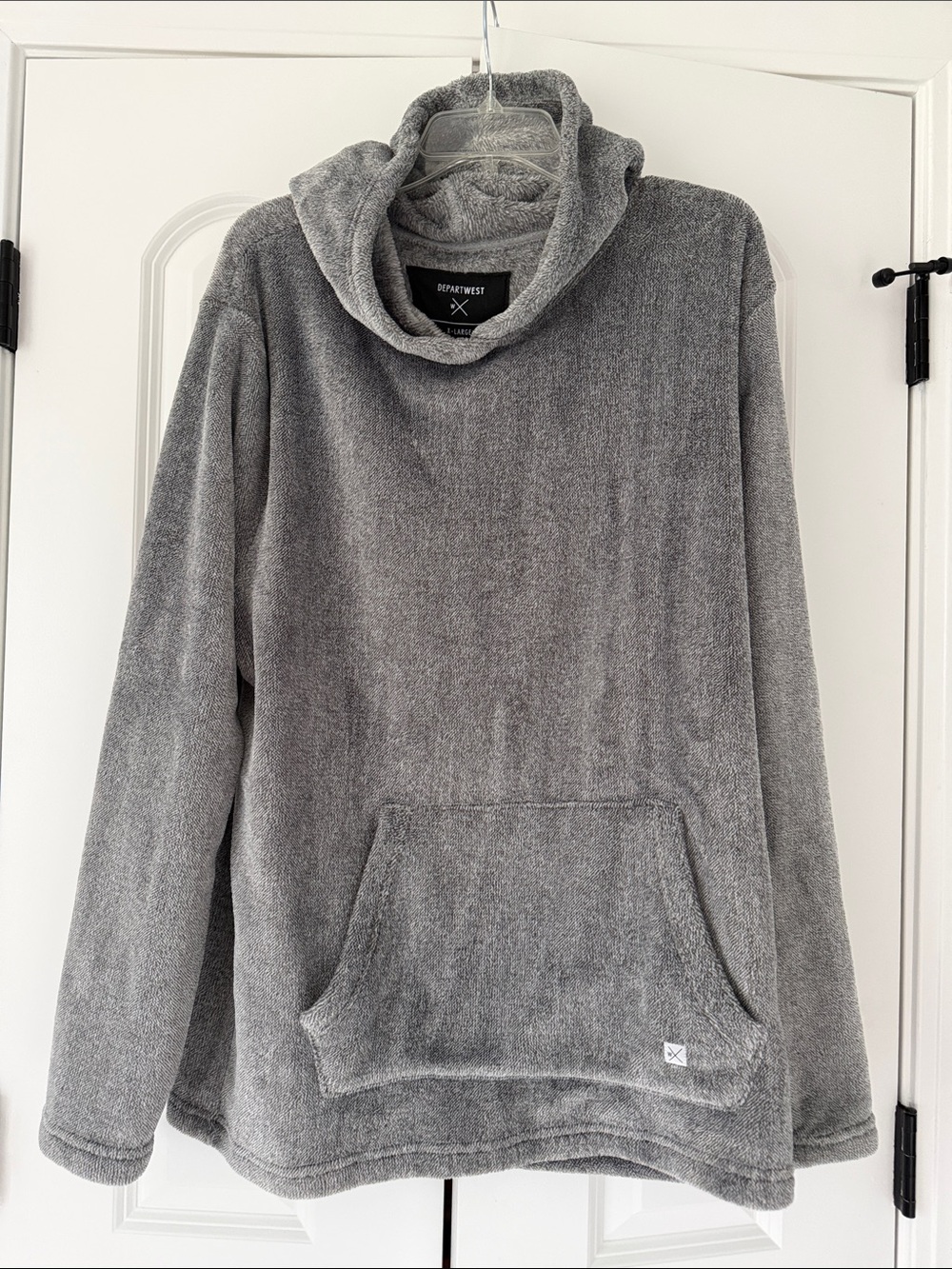 Depart West Gray Long Sleeve Soft Fleece Hooded Sweatshirt- Men’s XL